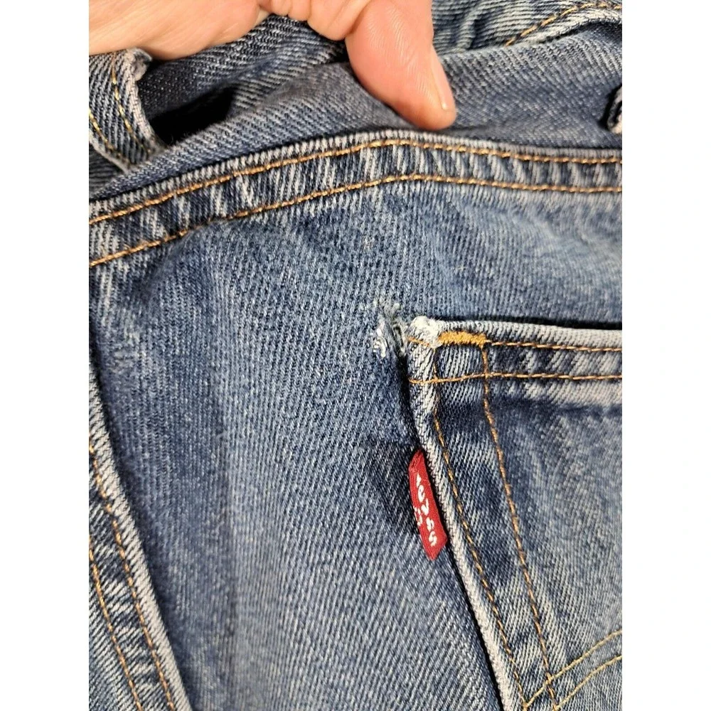 Levi's Strauss & Co Jeans Mens Sz 42x32 550 Relaxed Fit Straight Leg Denim Blue - Picture 13 of 16